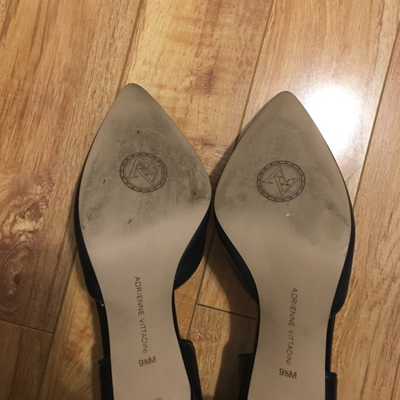 Adrienne Vittadini Black 3.5” Pointed Toe Heels - Picture 7 of 11